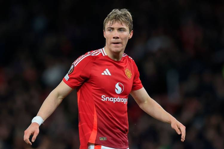 英超前瞻!曼联重组三叉戟,阿莫林“腰”不够硬,进欧冠就是胜利