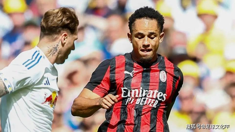 利兹联:法尔克在签下诺亚·奥卡福后有望签下英超边锋,因为他“将”被“放手”