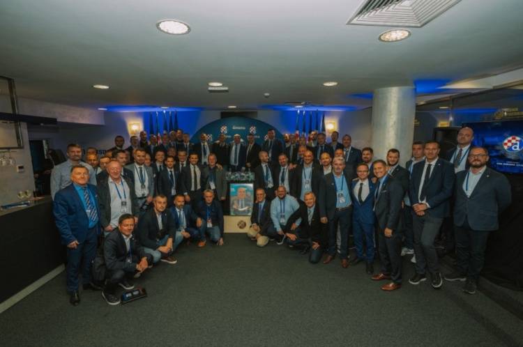 官方:克罗地亚足球名宿博班当选萨格勒布迪纳摩主席