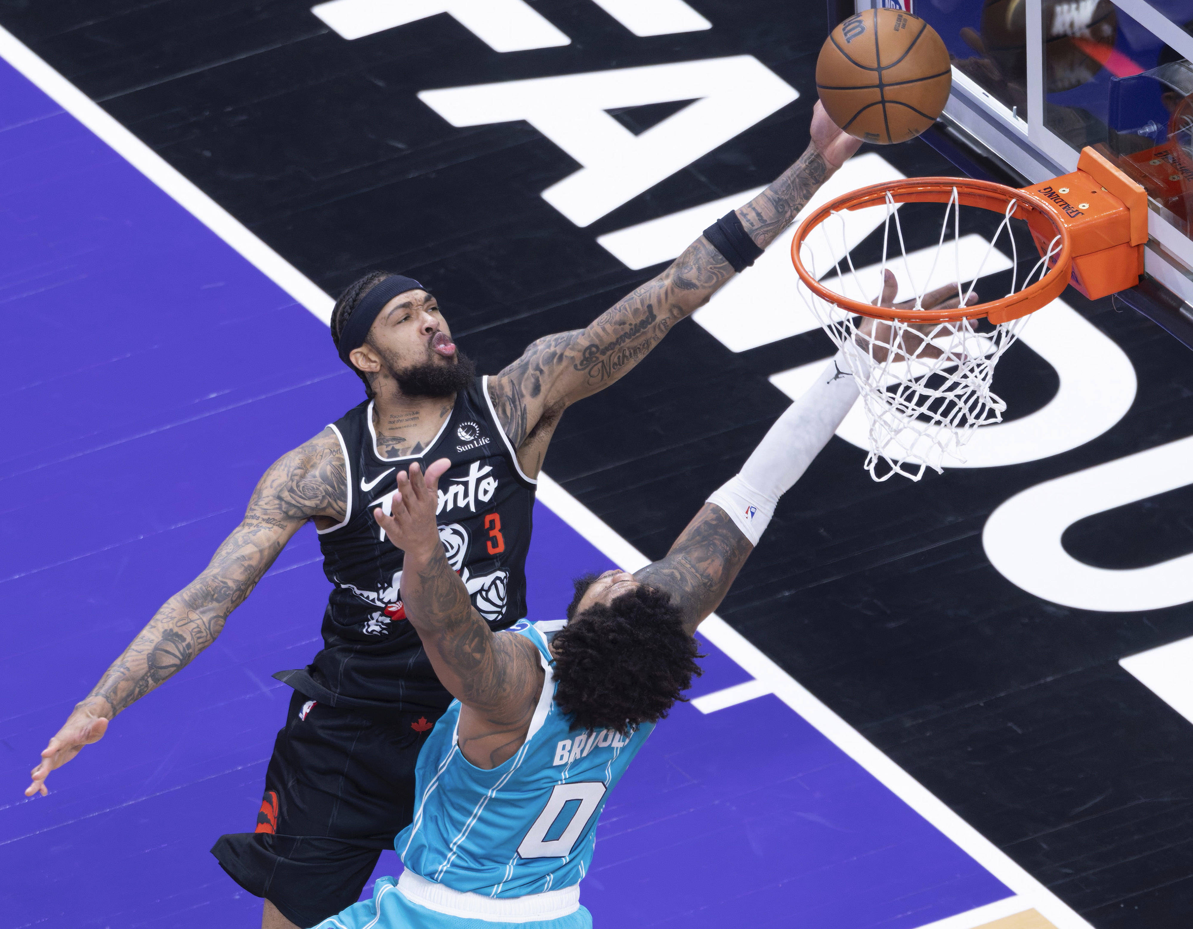 （体育）篮球——NBA常规赛：猛龙胜黄蜂